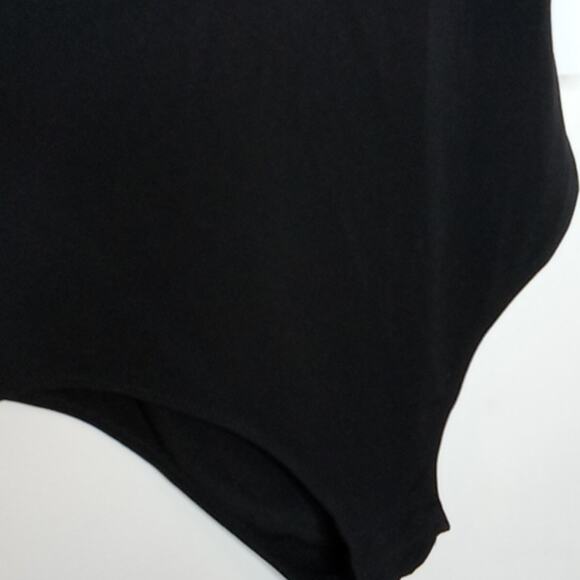 NWT Leith Womens Everyday Bodysuit, Black, Size Small. Minimalist, Stretchy - Picture 3 of 8